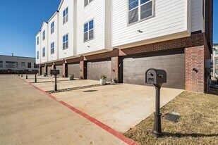 552 W Erwin in Tyler, TX - Building Photo
