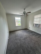 110 Pine St in Port Allen, LA - Building Photo - Building Photo