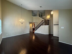 10106 Erin Glen Way in Pearland, TX - Building Photo - Building Photo