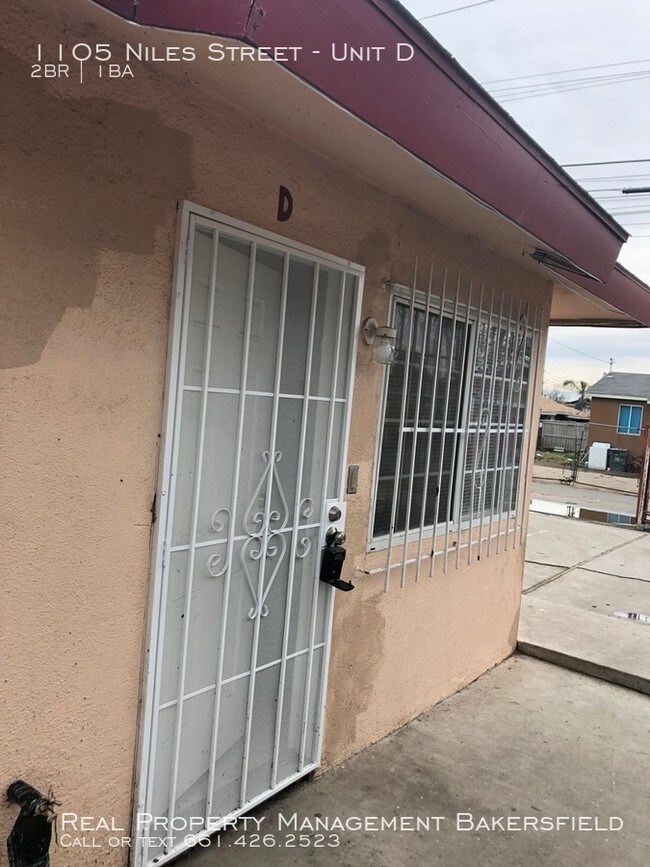 1105 Niles St-Unit -Unit D in Bakersfield, CA - Building Photo - Building Photo
