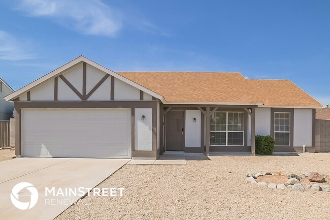 property at 8538 W Columbine Dr