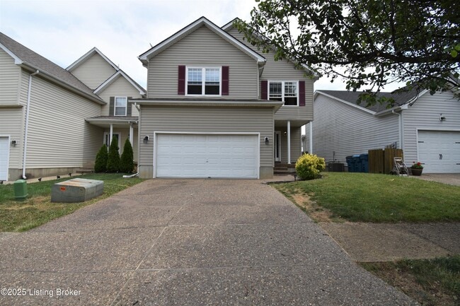property at 3921 Pinoak View Ct