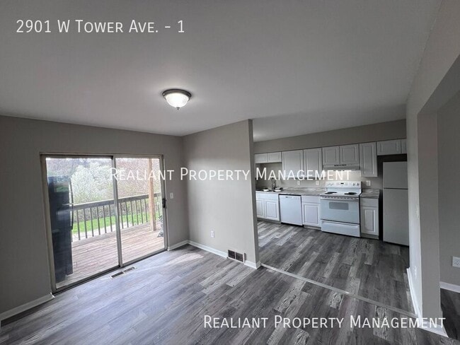 2901 W Tower Ave in Cincinnati, OH - Building Photo - Building Photo