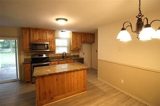 615 Sides Cir in Canton, TX - Building Photo - Building Photo