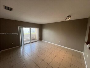 14500 SW 88th Ave in Palmetto Bay, FL - Building Photo - Building Photo