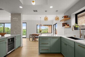 4328 Far W Blvd in Austin, TX - Building Photo - Building Photo