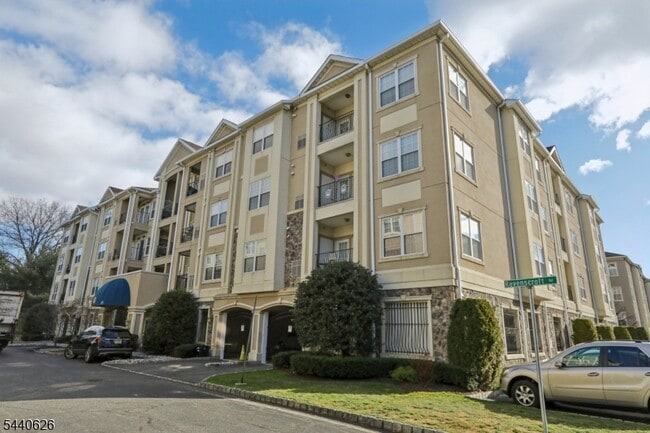 property at 9203 Ravenscroft Rd