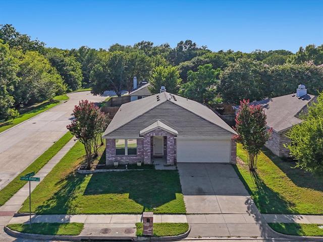 property at 8212 Canoe Ridge Ln