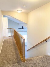 1660 El Camino De Vida in Hollister, CA - Building Photo - Building Photo