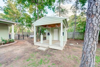 40607 Rolling Forest Dr in Magnolia, TX - Building Photo - Building Photo