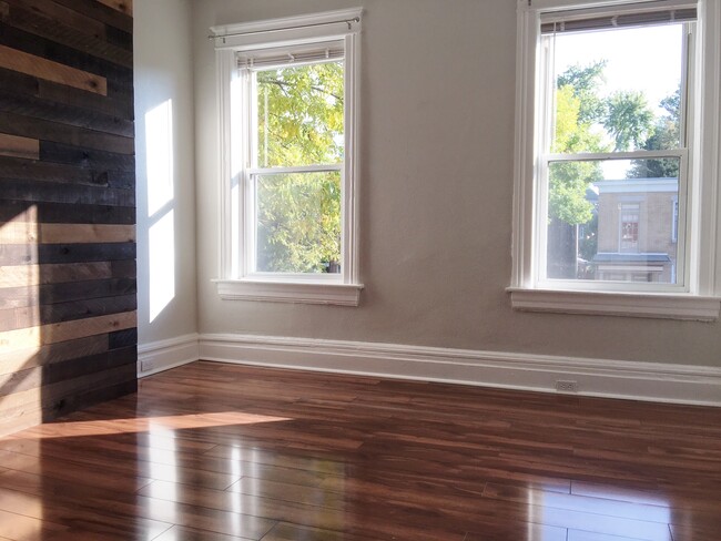 4275 Russell Blvd in St. Louis, MO - Building Photo - Building Photo