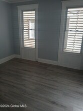 329 2nd St-Unit -1st Floor in Albany, NY - Building Photo - Building Photo