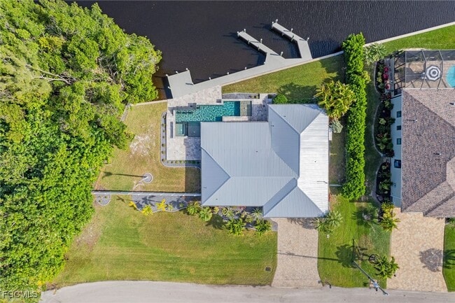 432 Seaworthy Rd