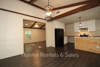 1202 Karen Dr in Killeen, TX - Building Photo - Building Photo