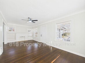 4542 Chestnut Ave in Kansas City, MO - Building Photo - Building Photo