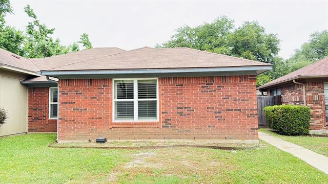 484 Grace Ln in Coppell, TX - Building Photo - Building Photo