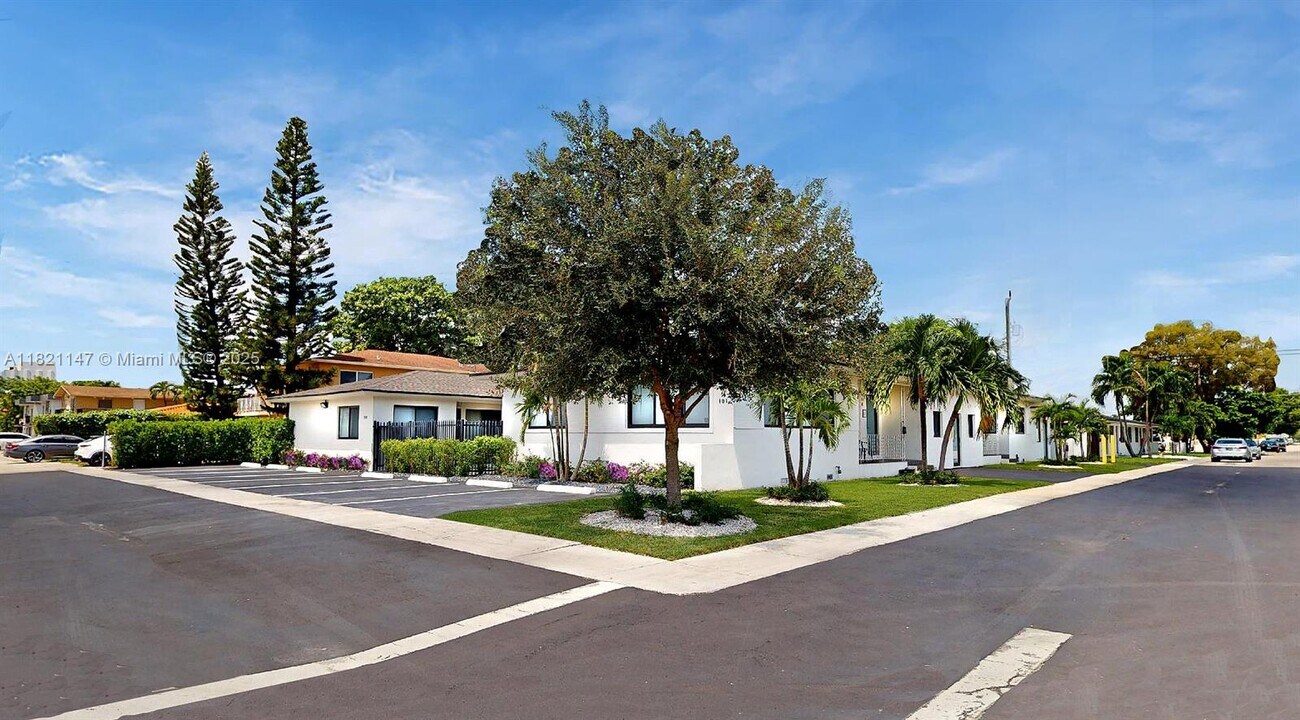 101 W 11th St in Hialeah, FL - Building Photo