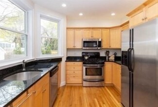 115 Jackson St in Cambridge, MA - Building Photo - Building Photo