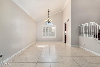 3013 E Bighorn Ave in Phoenix, AZ - Building Photo - Building Photo