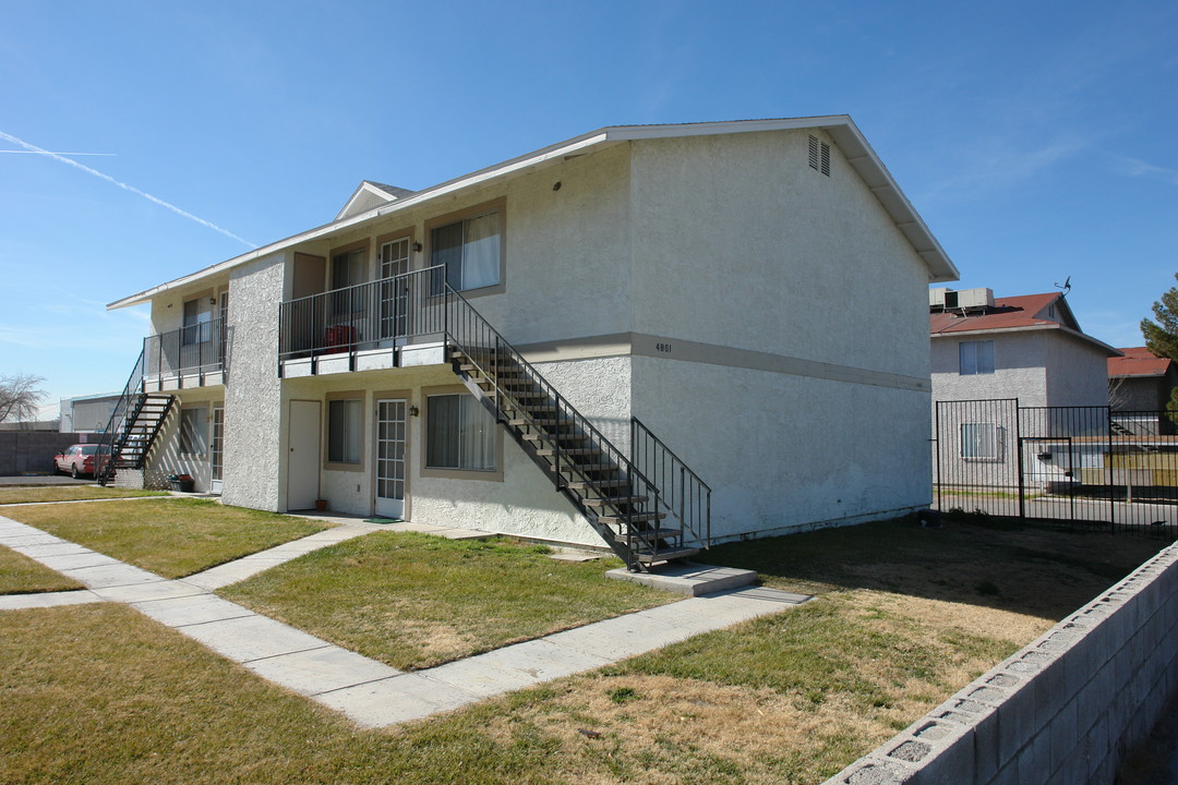 4861 E Craig Rd in Las Vegas, NV - Building Photo