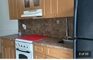 48 SW 11th St in Dania Beach, FL - Building Photo