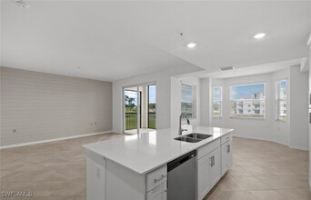 18461 Copperhead Ct N Ct in Lehigh Acres, FL - Foto de edificio - Building Photo