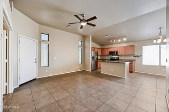 16620 S 48th St in Phoenix, AZ - Building Photo - Building Photo