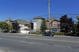 1388 S Almaden Ave in San Jose, CA - Building Photo - Building Photo