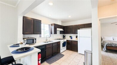 5853 Friends Ave, Unit 3 in Whittier, CA - Building Photo - Building Photo