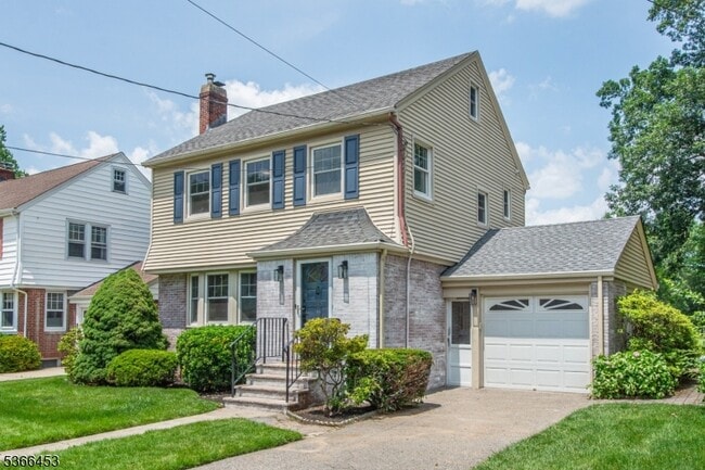 146 Raab Ave in Bloomfield, NJ - Building Photo - Building Photo