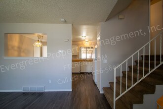 4337 Hummingbird Dr in Fort Collins, CO - Building Photo - Building Photo