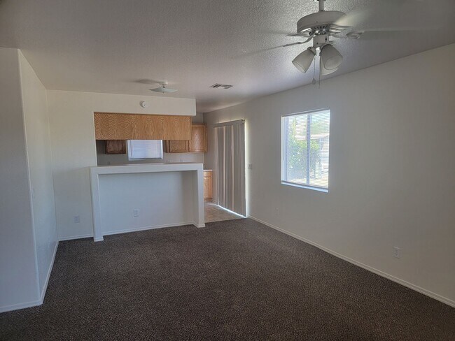 1957 Colorado Blvd in Bullhead City, AZ - Building Photo - Building Photo
