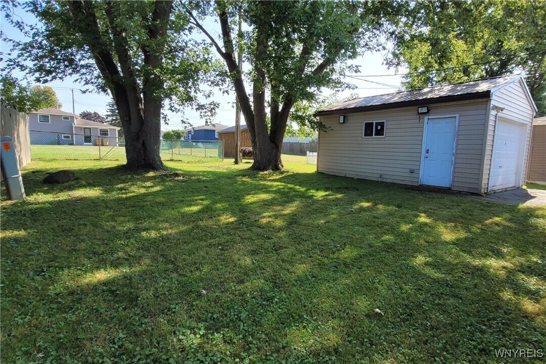 51 Audet Dr in Buffalo, NY - Building Photo