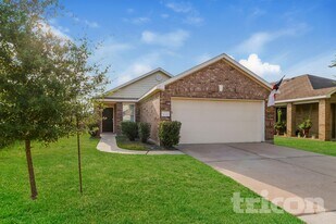 20406 Clydesdale Ridge Dr, Unit 111 in Humble, TX - Building Photo