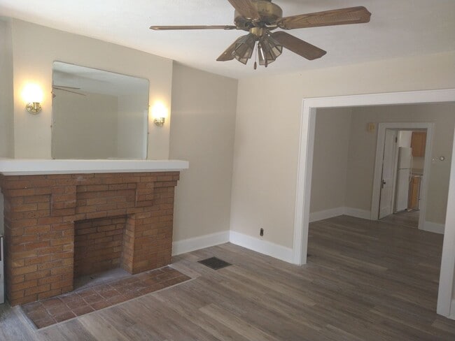206-208-208 N Harris Ave in Columbus, OH - Building Photo - Building Photo