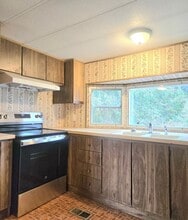 11212 Rhody Dr in Port Hadlock, WA - Building Photo - Building Photo