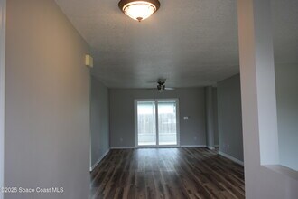 1375 Weiman Rd SE in Palm Bay, FL - Building Photo - Building Photo