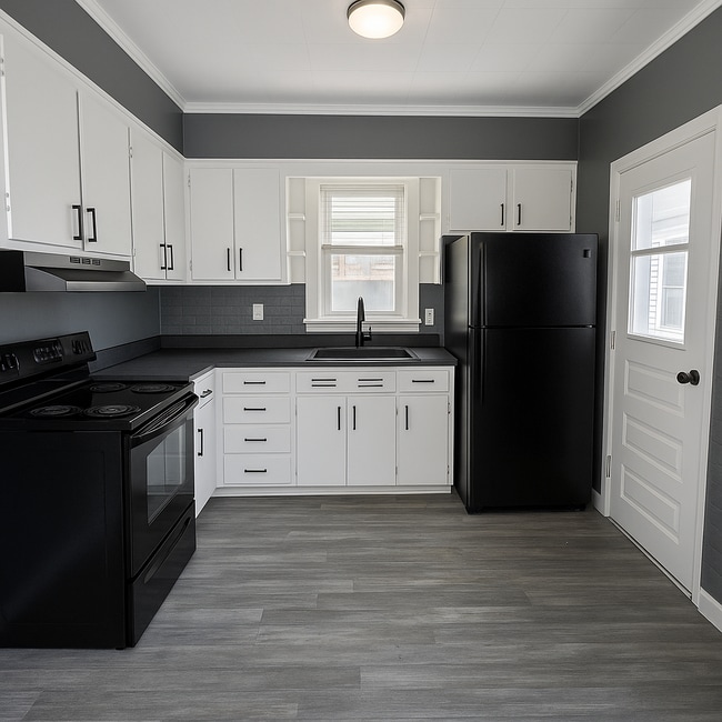 857 E Knox St in Galesburg, IL - Building Photo - Building Photo