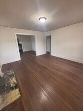 3829 N Sharon Amity Rd in Charlotte, NC - Building Photo - Building Photo