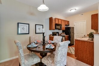 Woods at Perry Lane in Westerville, OH - Building Photo - Building Photo