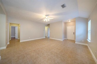 20026 Tunham Trail in Houston, TX - Building Photo - Building Photo