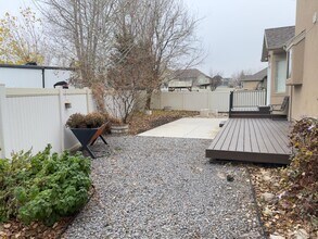 317 W Farmside Dr in Saratoga Springs, UT - Building Photo - Building Photo