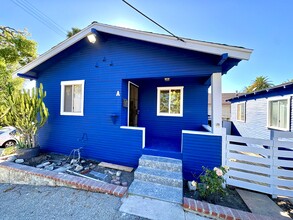 754 W Elberon Ave, Unit A in San Pedro, CA - Foto de edificio - Building Photo