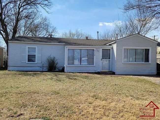 property at 2722 SW I Ave