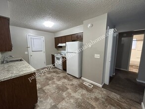 705 Winchester St-Unit -705 Winchester St in Flippin, AR - Foto de edificio - Building Photo