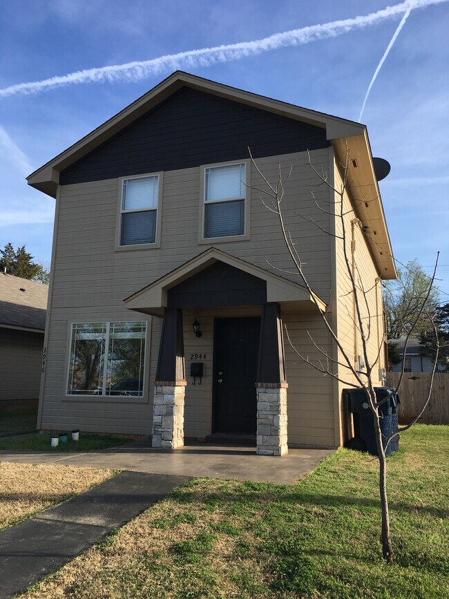 property at 2944 Northwest 30th Street