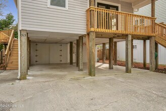 313 Greenville Ave in Carolina Beach, NC - Building Photo - Building Photo