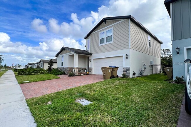 property at 2943 Sunstar Dr