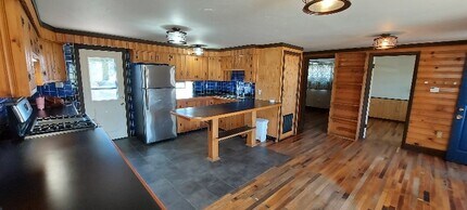 627 W Chestnut St in Leadville, CO - Building Photo - Building Photo