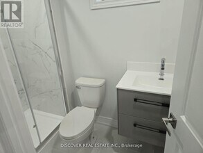 186 Floradale Dr in Mississauga, ON - Building Photo - Building Photo